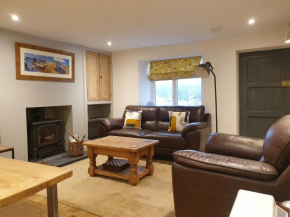No8 3 bed cottage Winter Deals offered 3 nights or more Nov-Mar